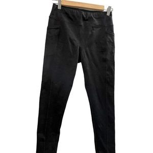 Oiselle Women’s legging, size 8. Excellent Condition.